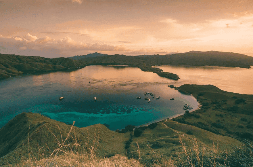 Day 6: Eastern Shore of Gili Lawa