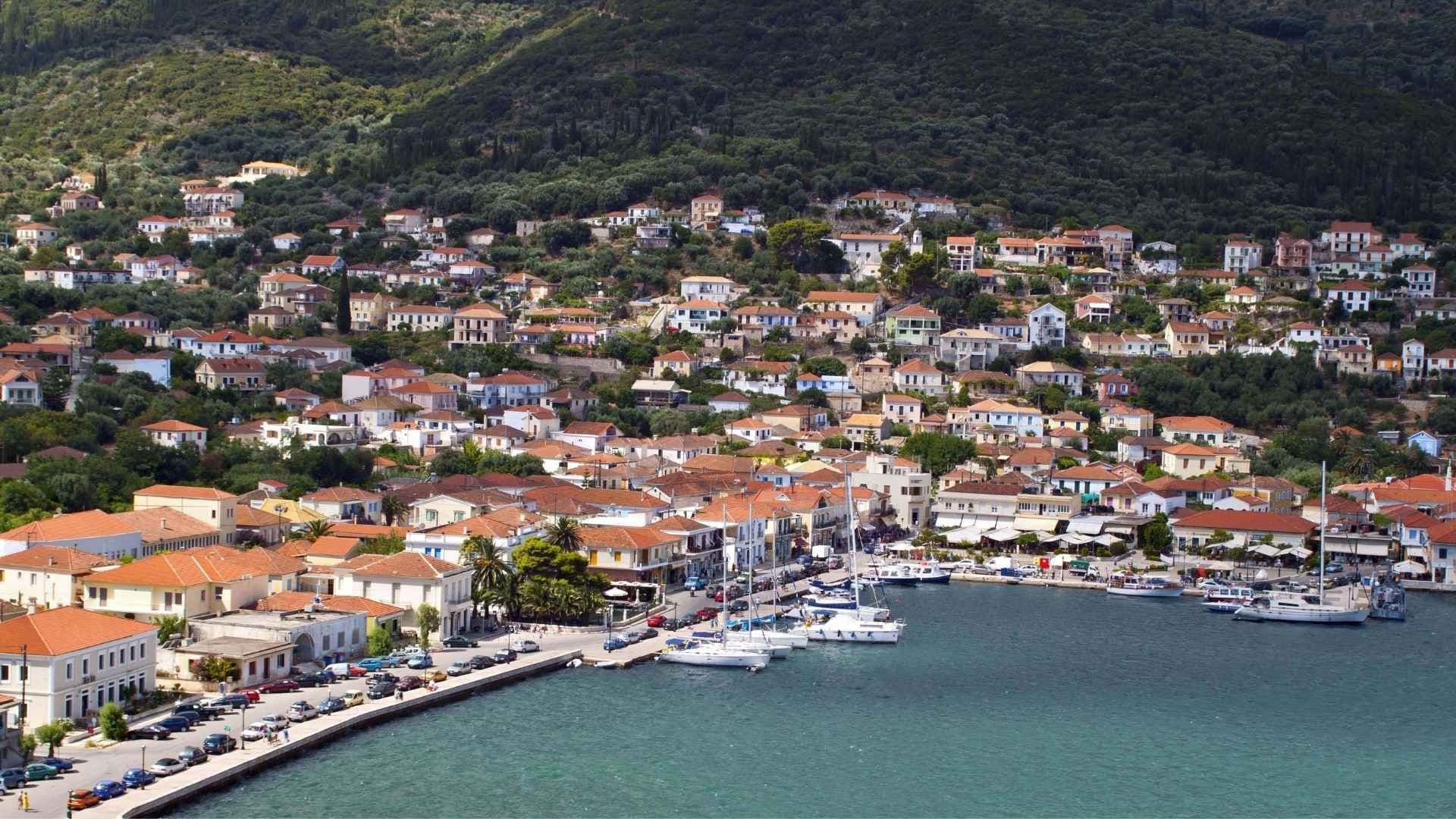 lefkas vathi bay