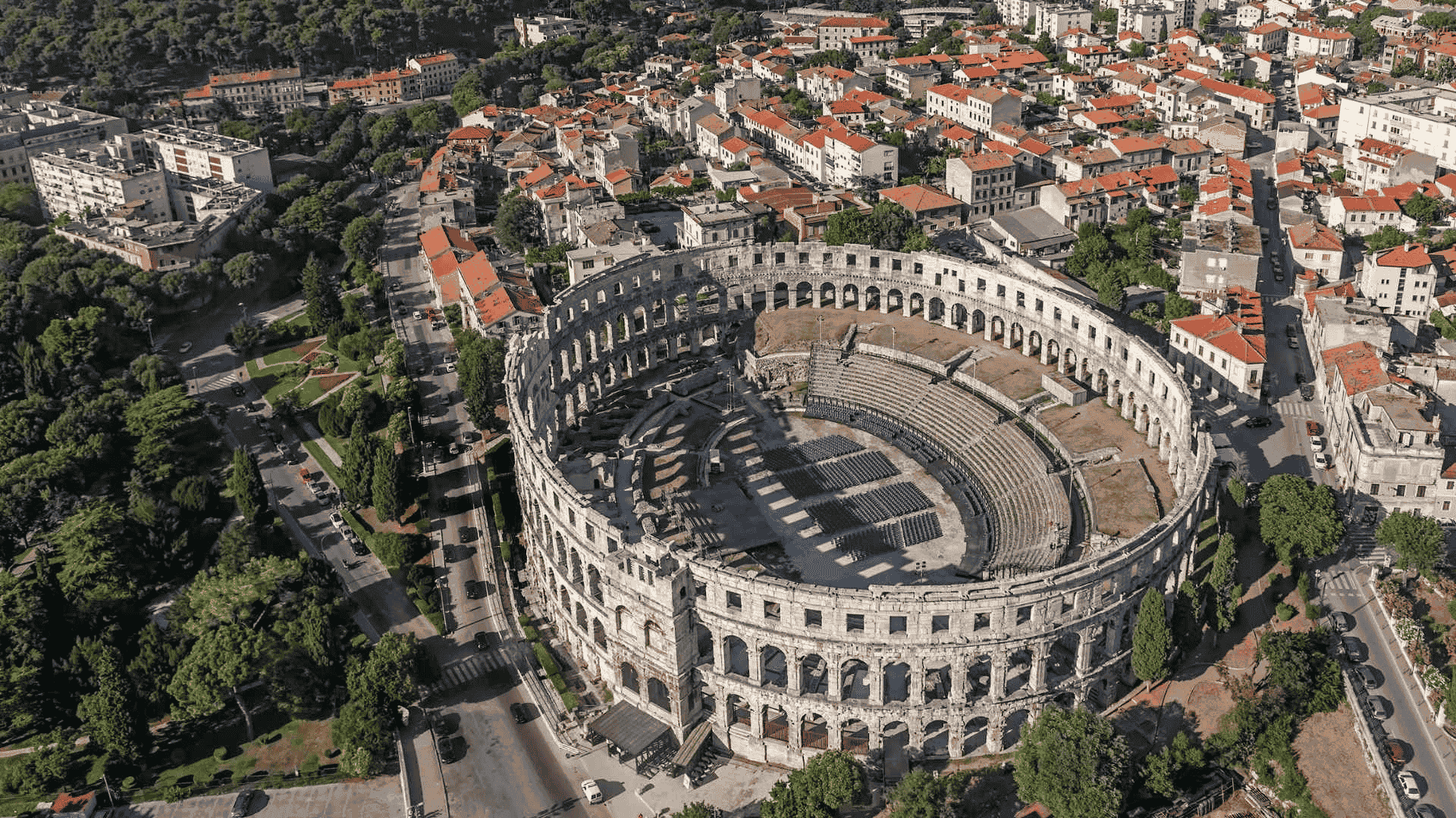 roman amphitheatre in pula istria