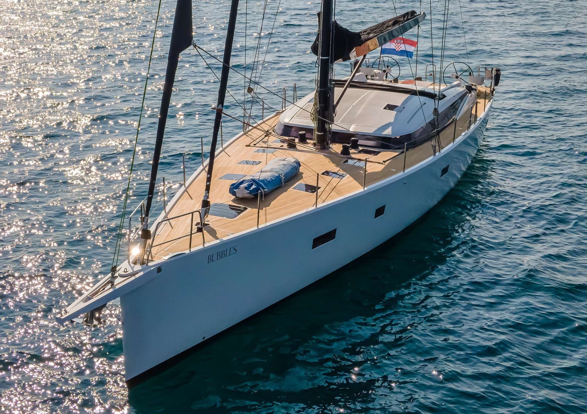 Sailing yachts