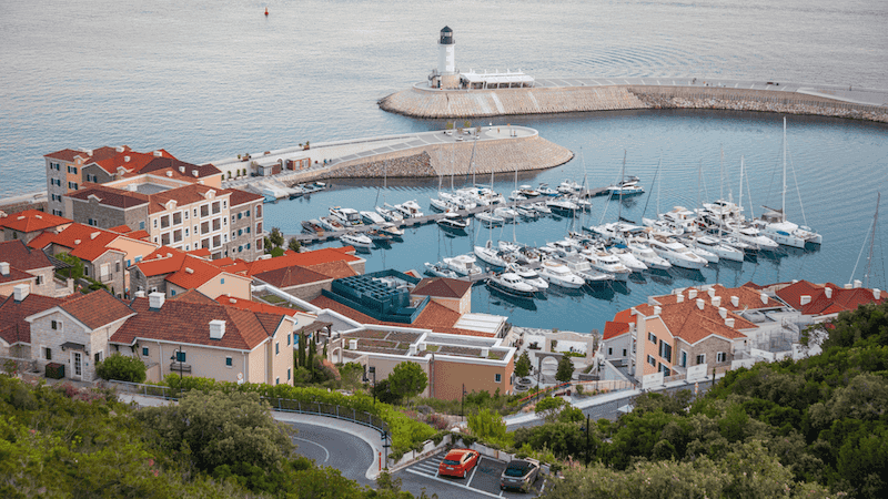 lustica bay marina