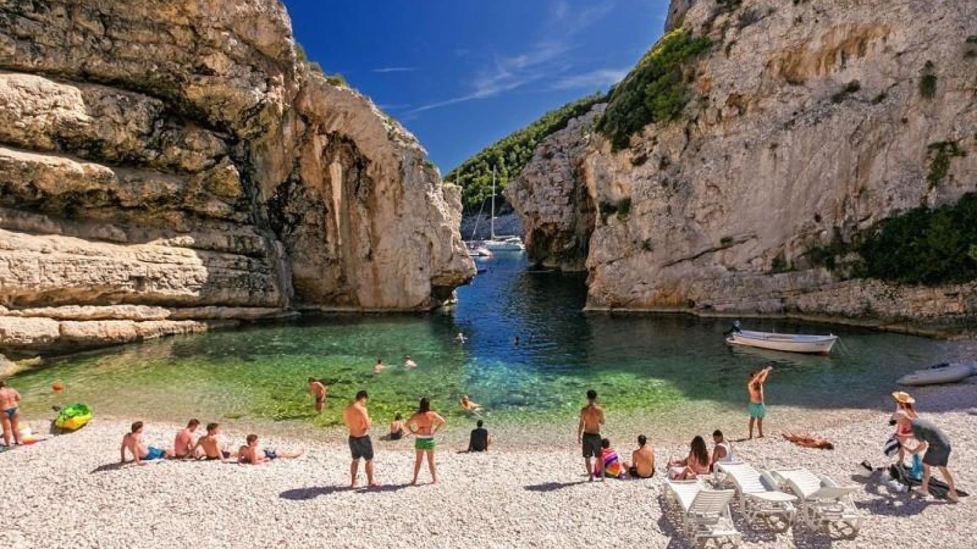 stiniva beach vis