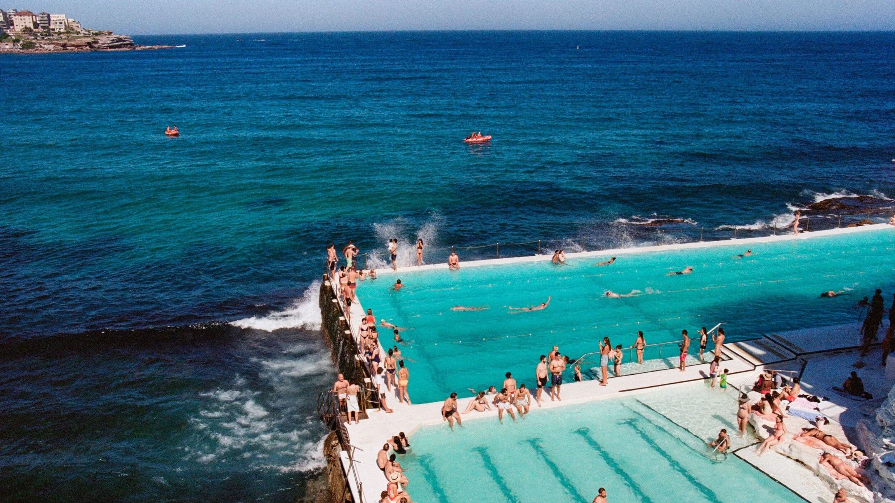 sydney-bondi-iceberg-pools