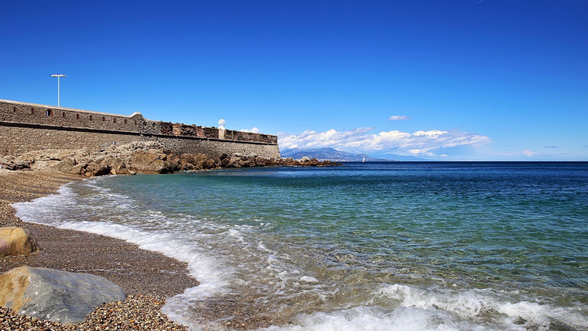 antibes waterfront
