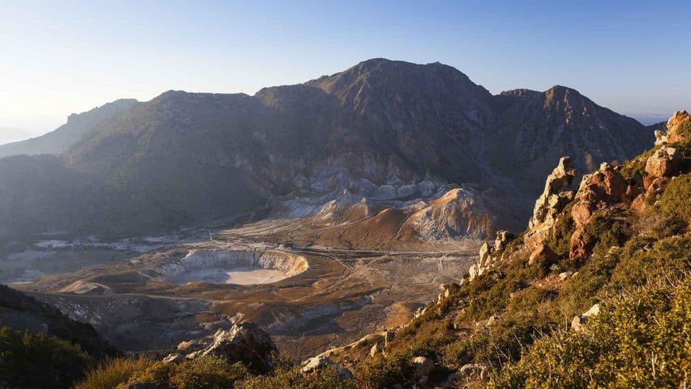 nisyros volcano