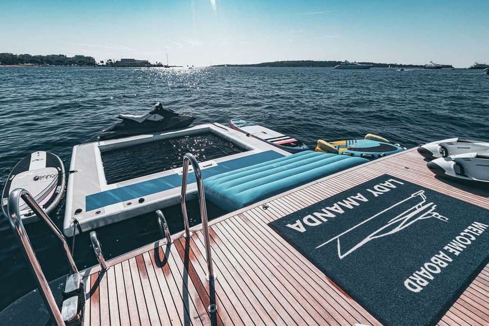 lady amanda swim deck