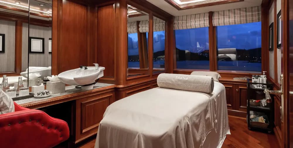 titania spa