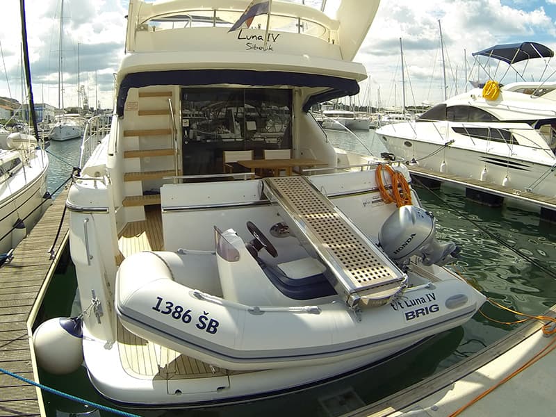 Luna IV