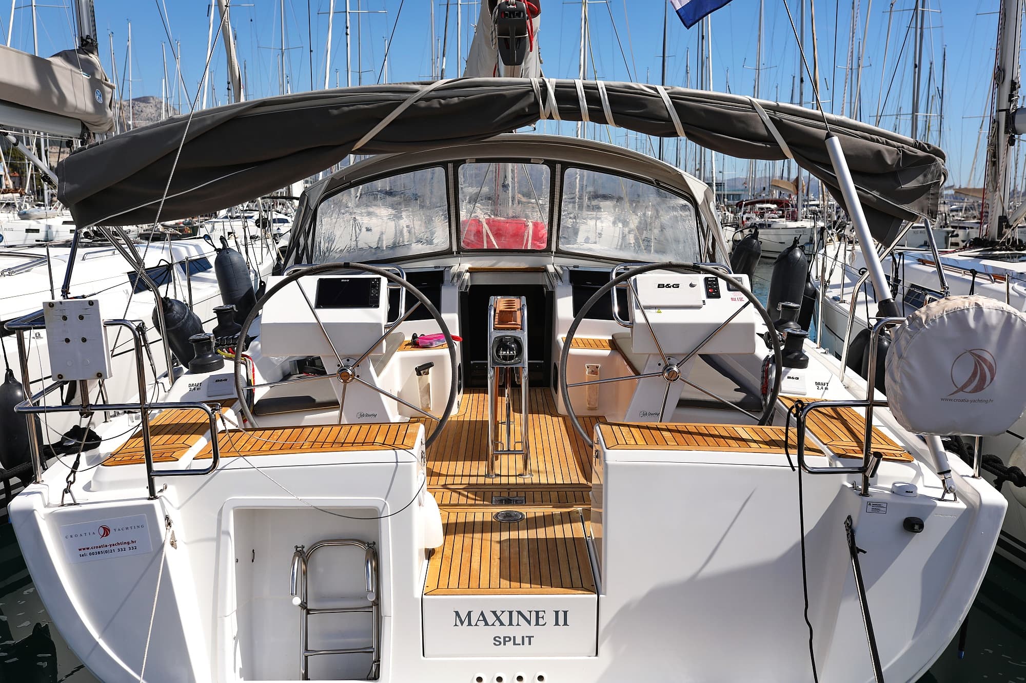 Maxine II