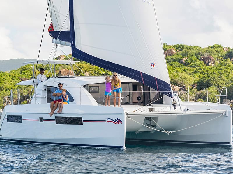 Moorings 4000/3 Club