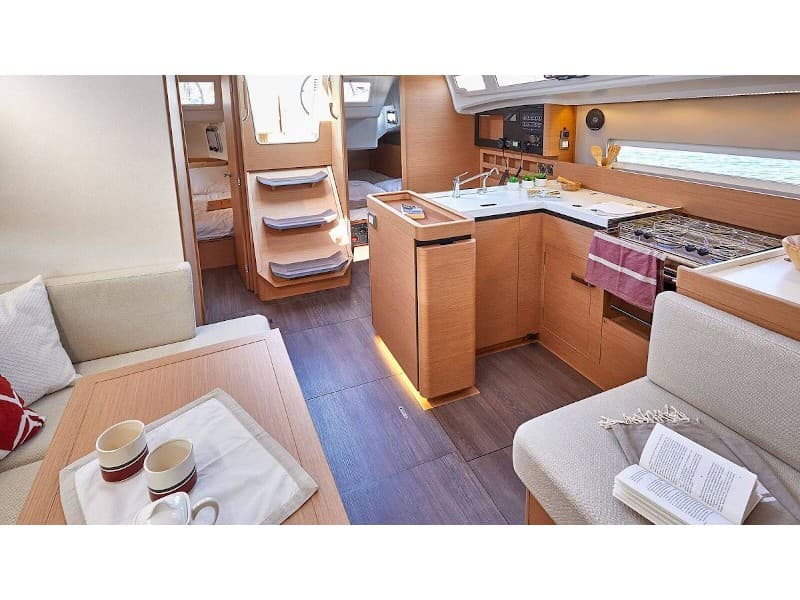 Sunsail 410 Premium
