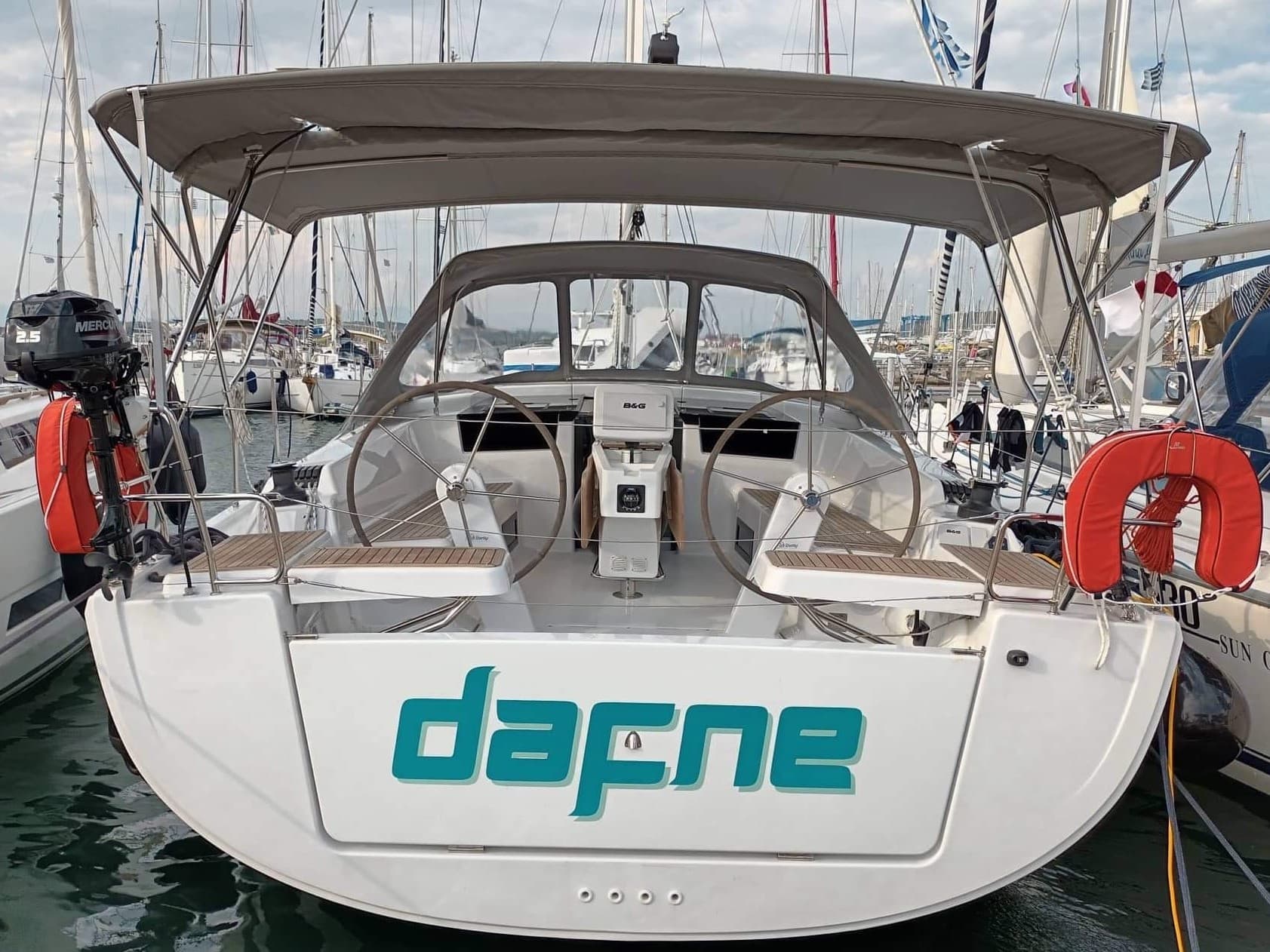 DAFNE (generator, watermaker, gas BBQ)