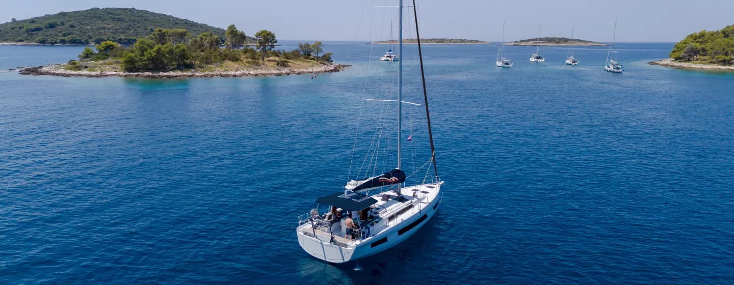 Moorings 44.3 Exclusive Plus