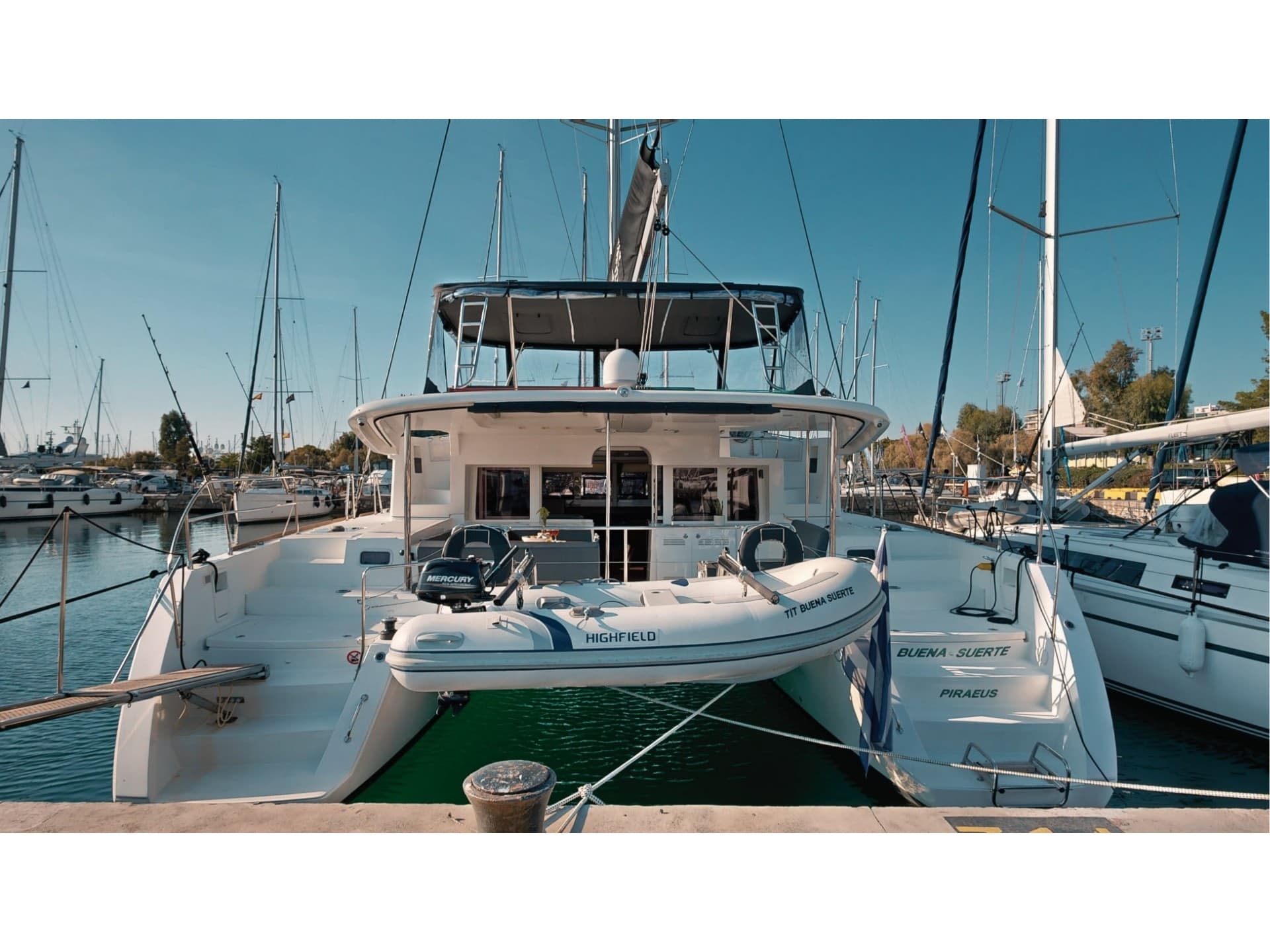BUENA SUERTE (VIP EQUIPPED, Generator, Air-condition, Watermaker, Teak cockpit, Wine Cooler, Bowthruster, Full enclosure large bimini, electric oven, 4-heater gas stove, 2 SUP, Wifi) Refit 2024 *Skippered only*