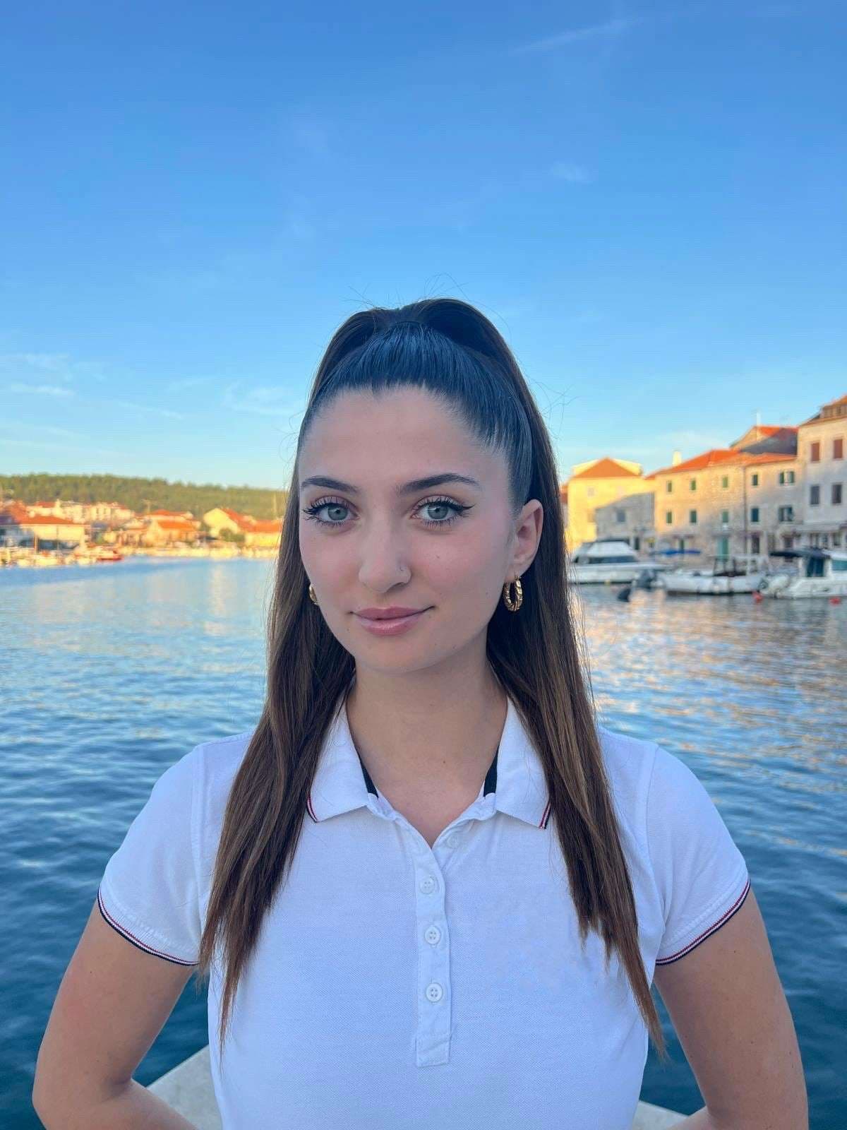 Nina Zec