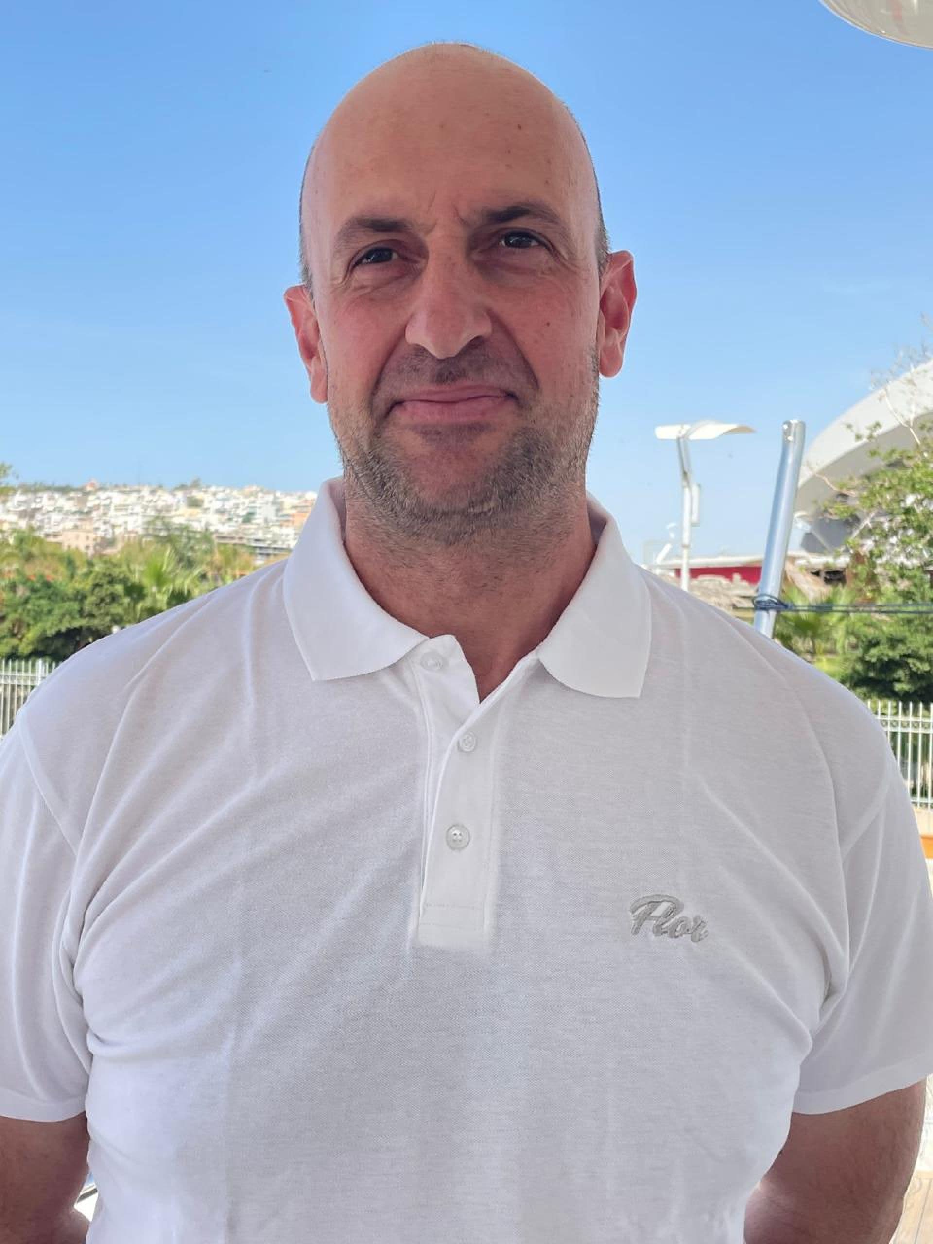 Akis Karnoutsos