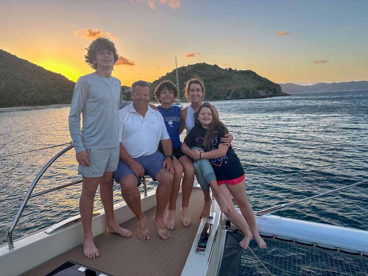 AEOLUS 77 guest review