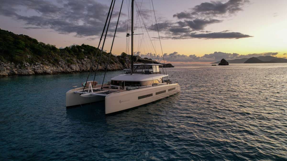 AEOLUS 77 guest review