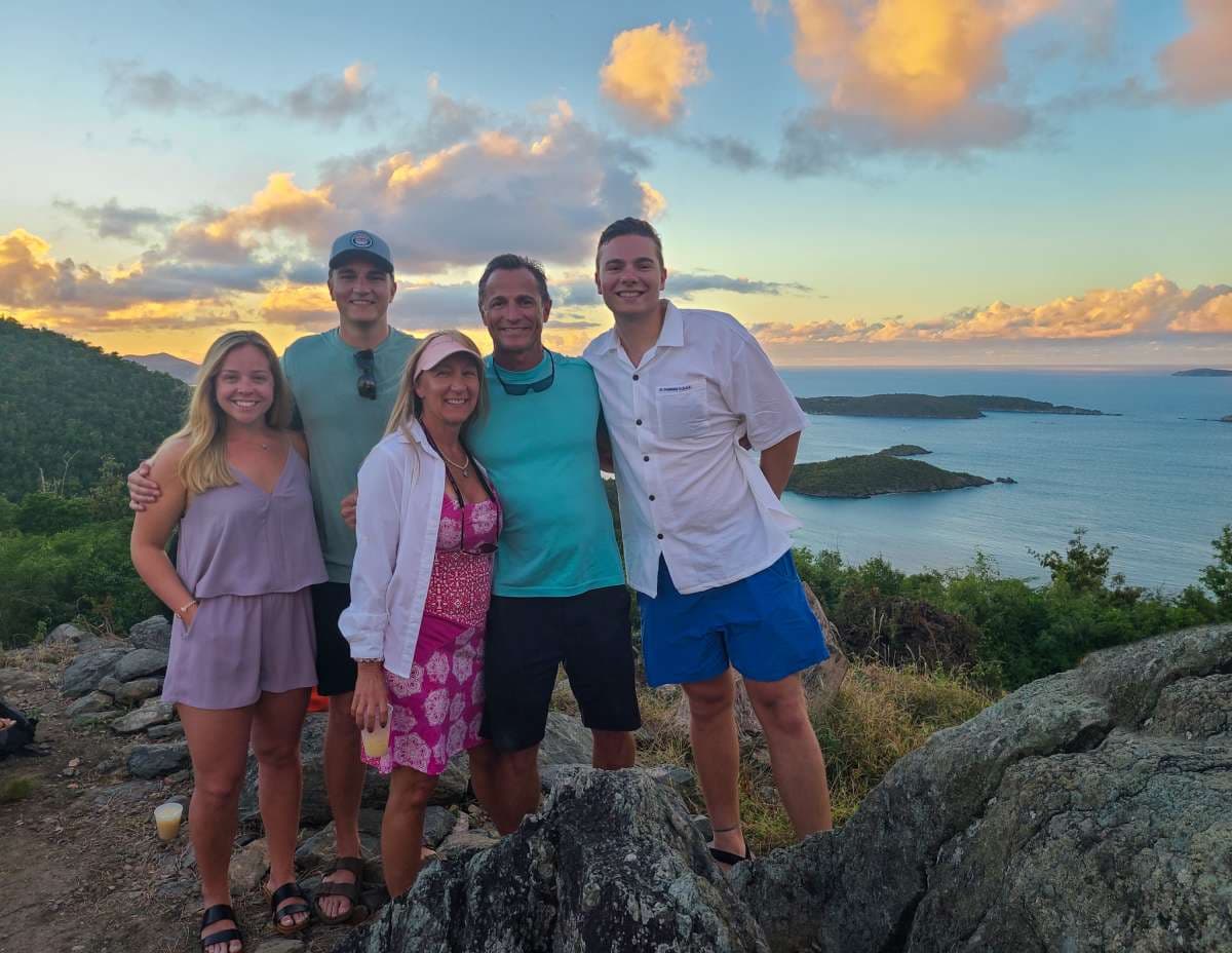 AEOLUS 77 guest review