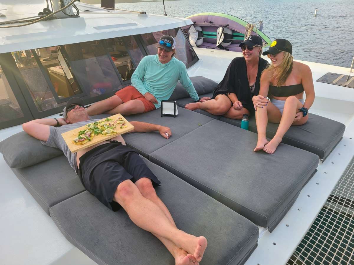 AEOLUS 77 guest review