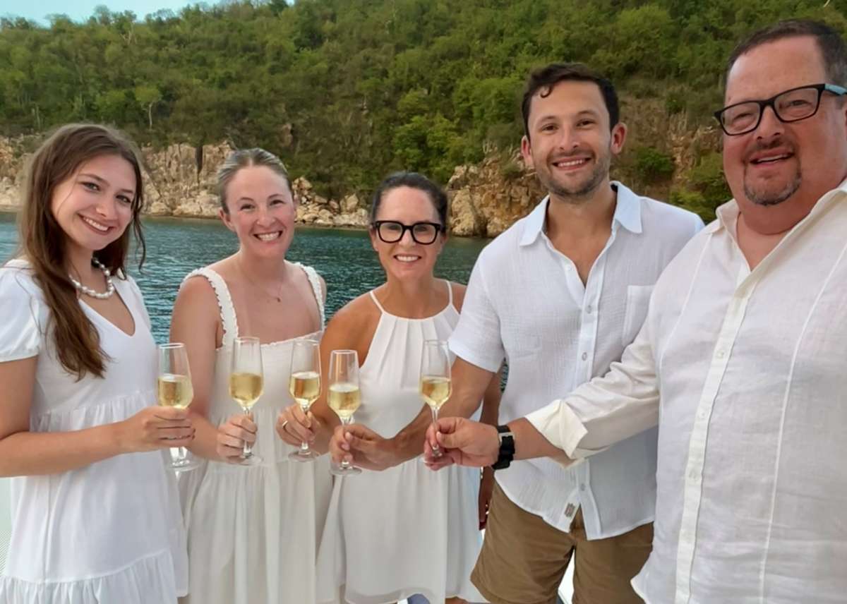 SANDY CINCO guest review