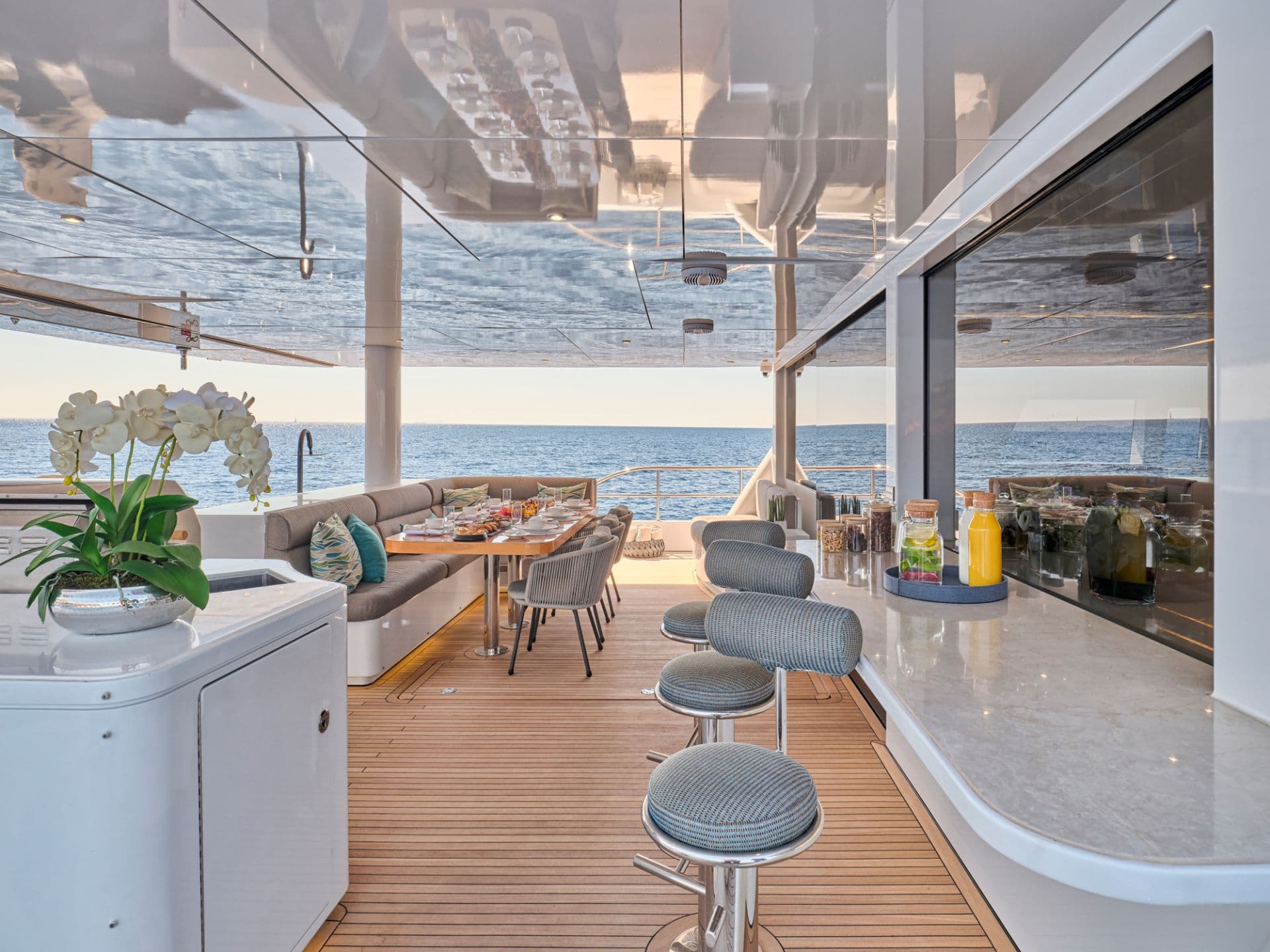 Aftdeck