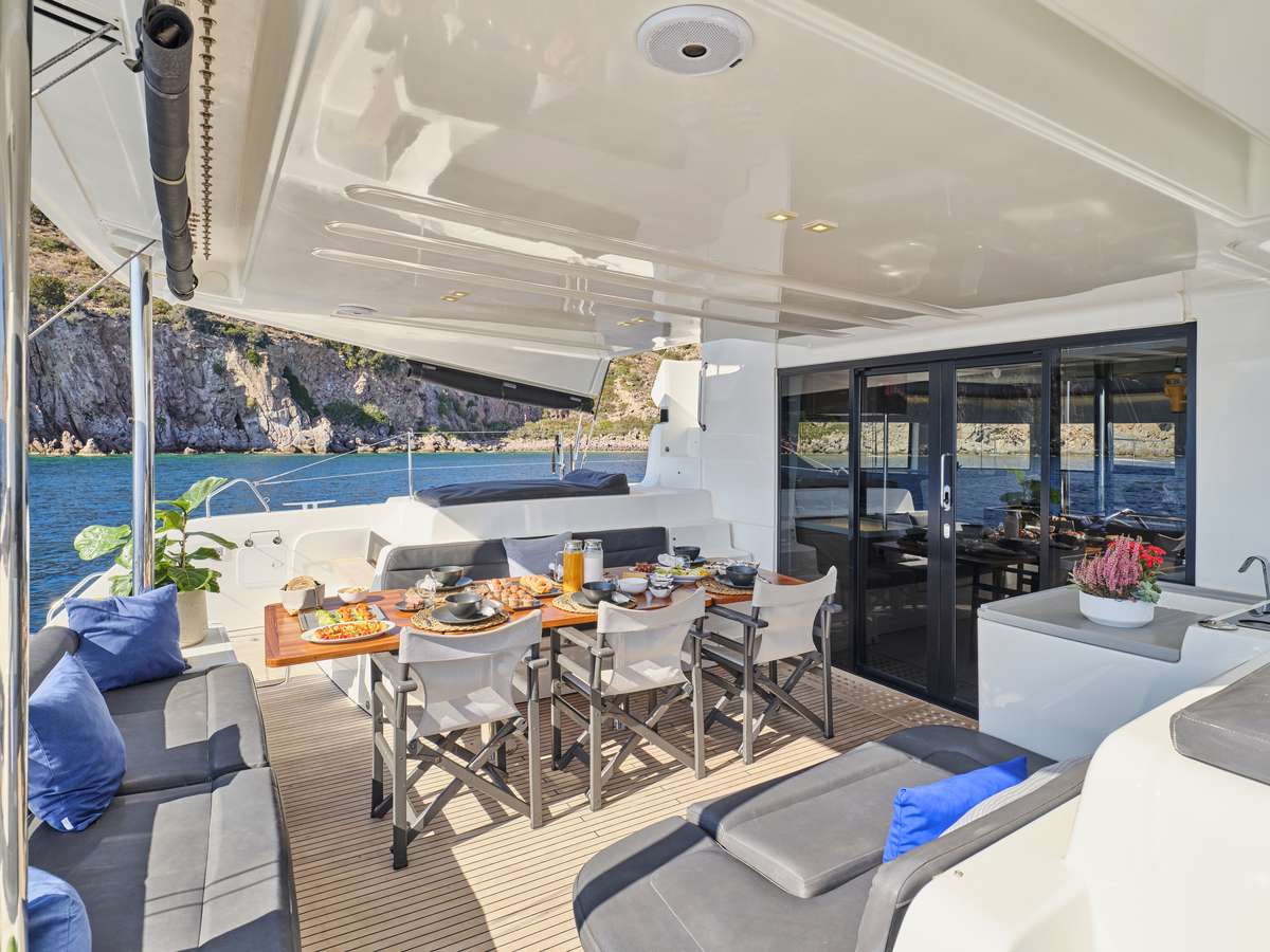 Aft deck
