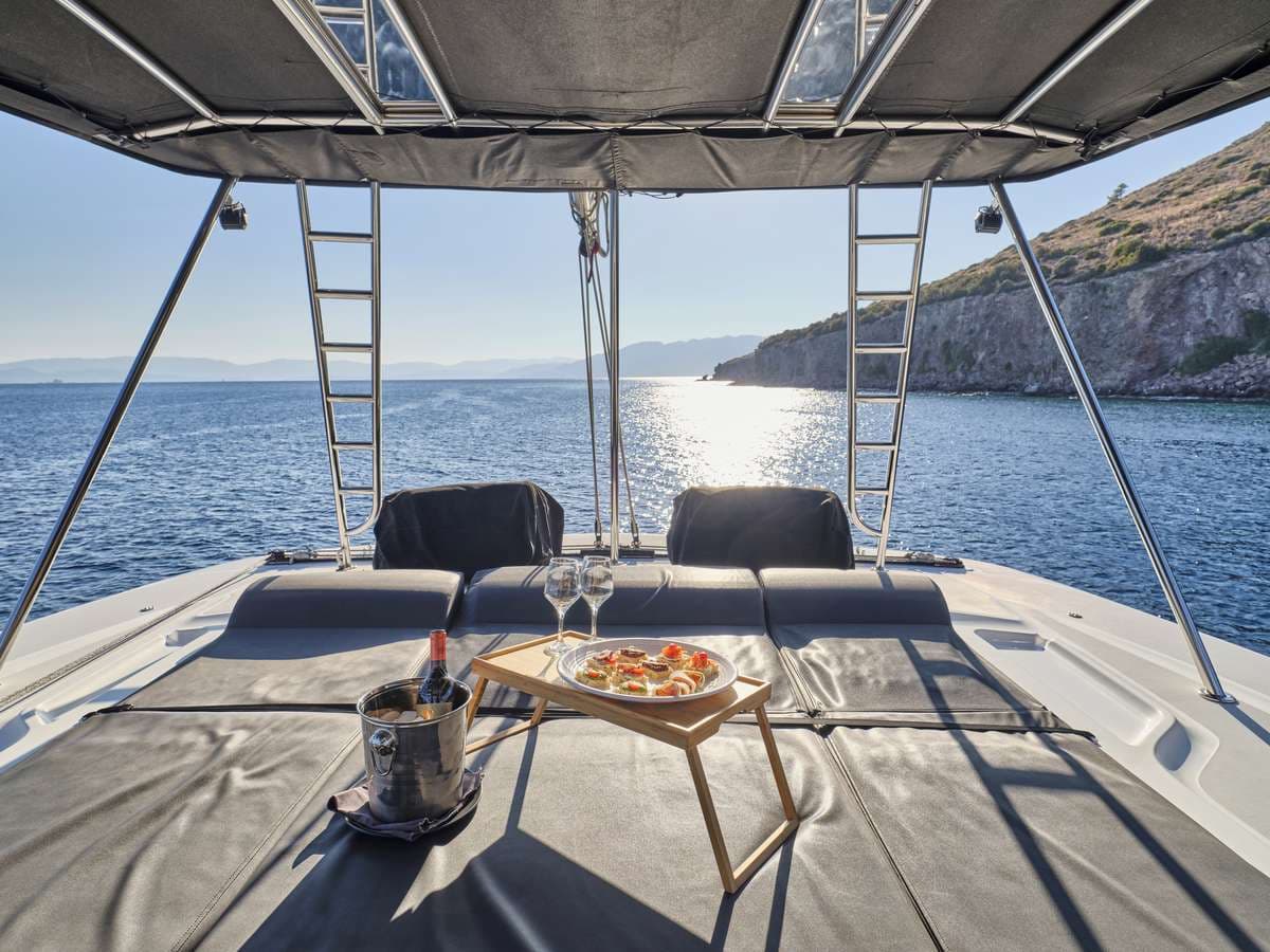 Flybridge sunbeds