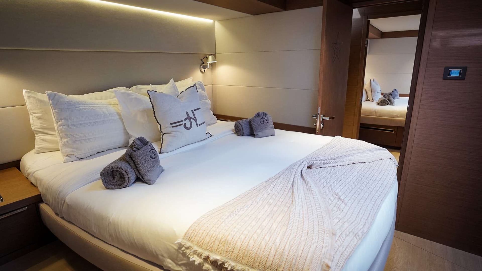 Queen guest Cabin