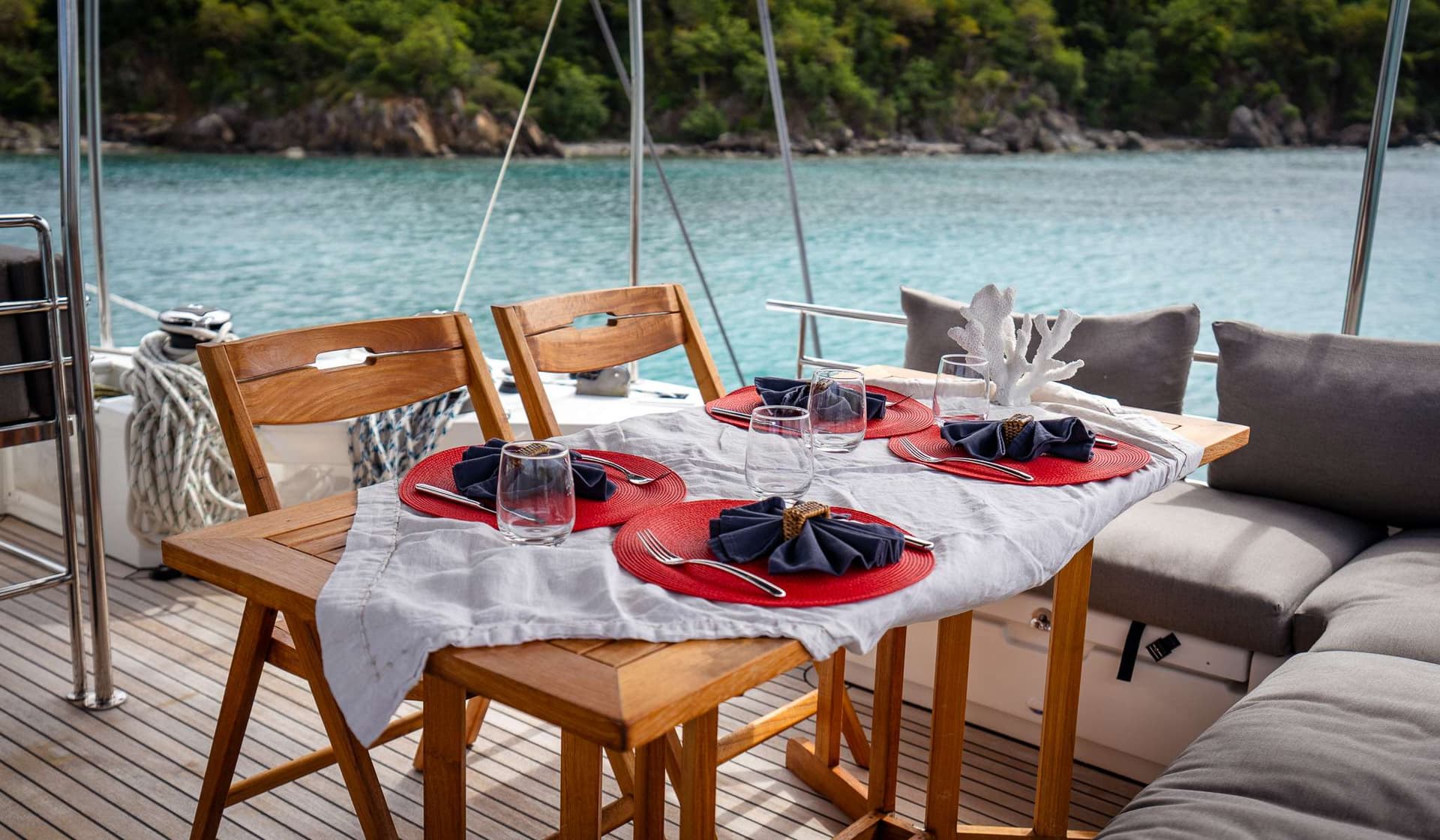 Flybridge Dining