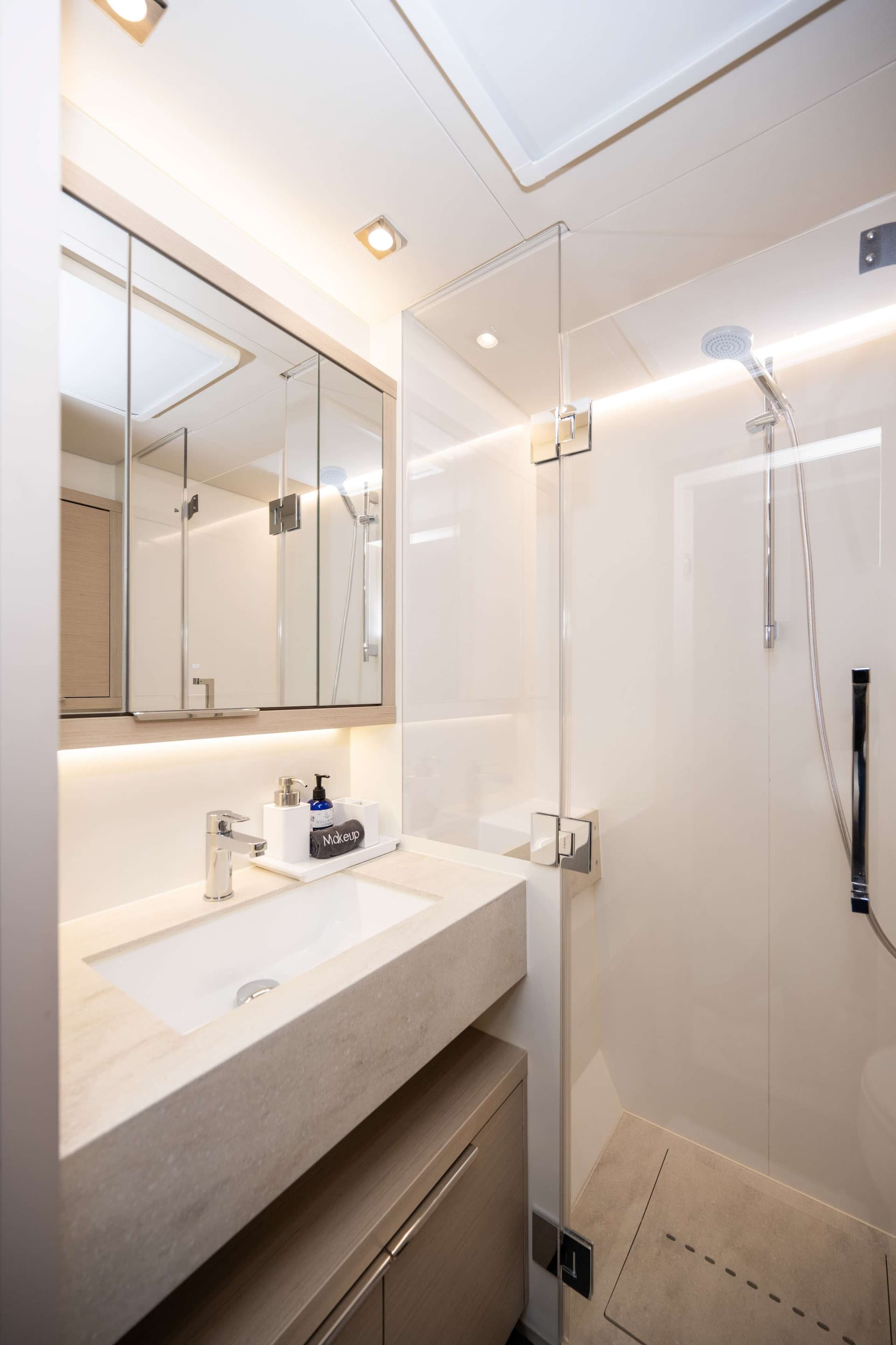 Ensuite Heads