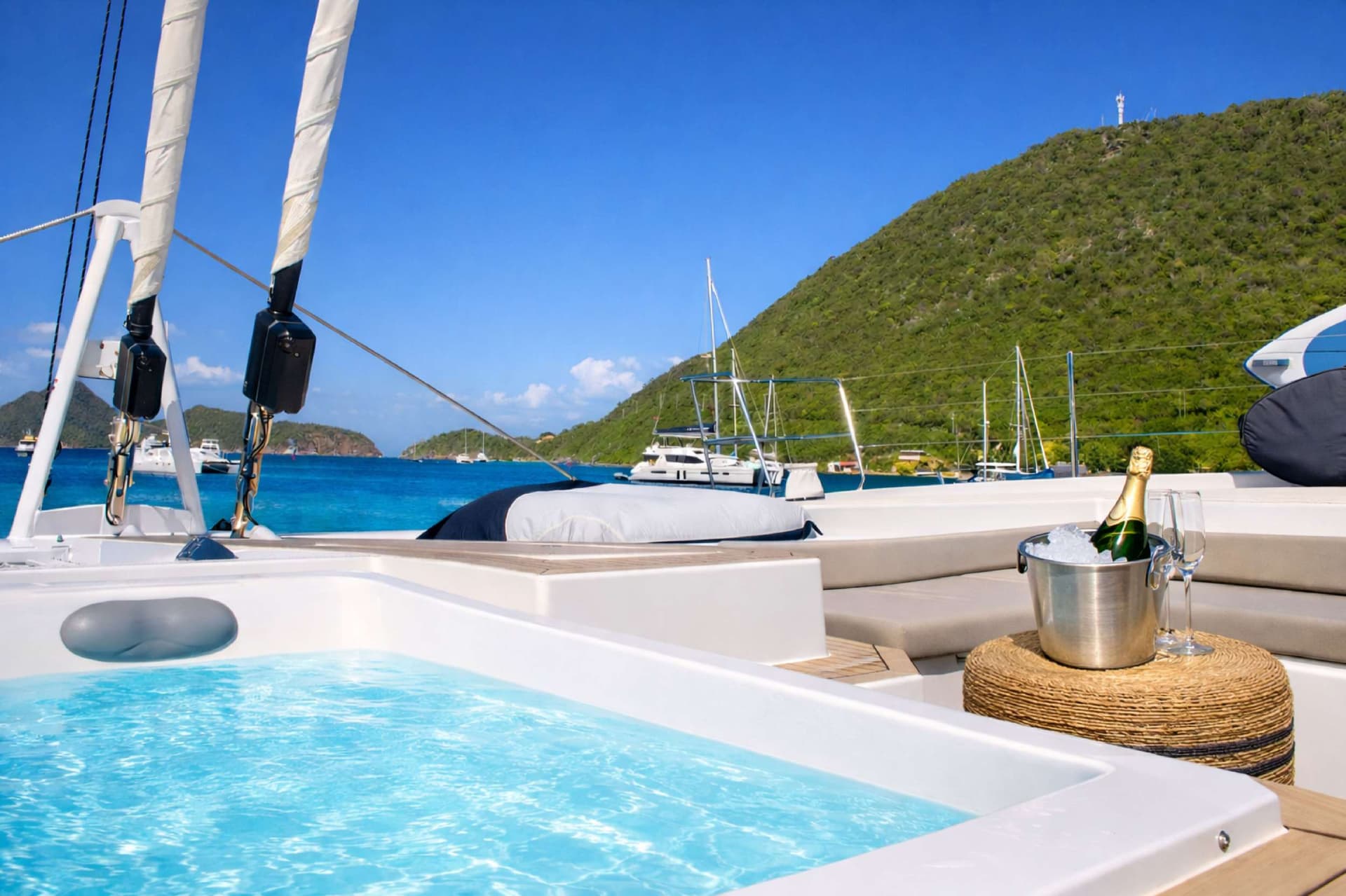 Bow Jacuzzi