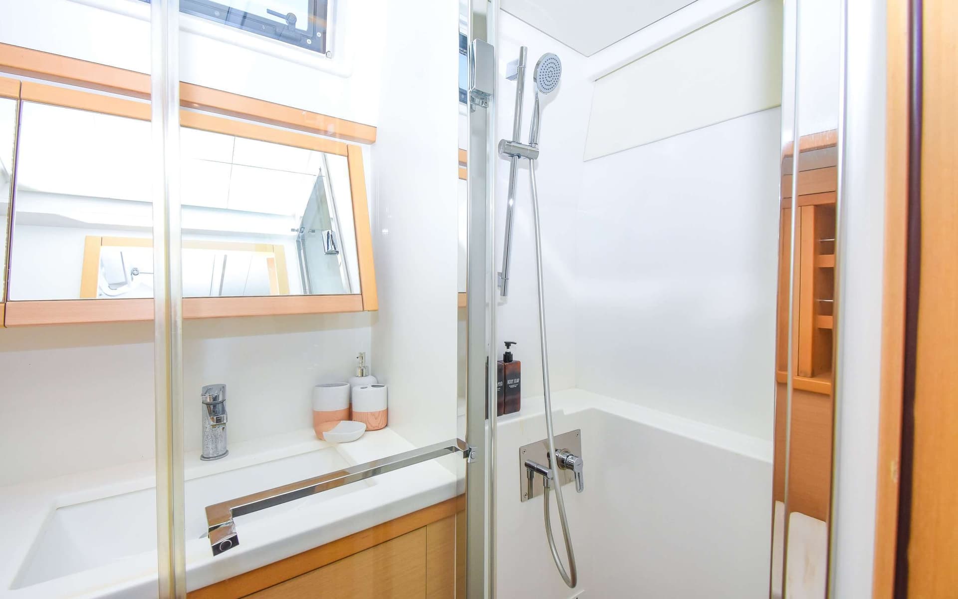 Port Aft Bathroom