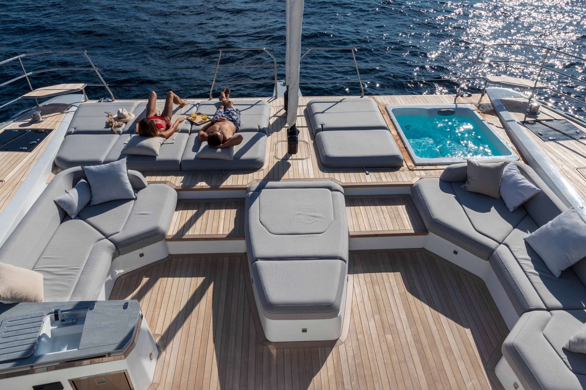 Foredeck - Sistership