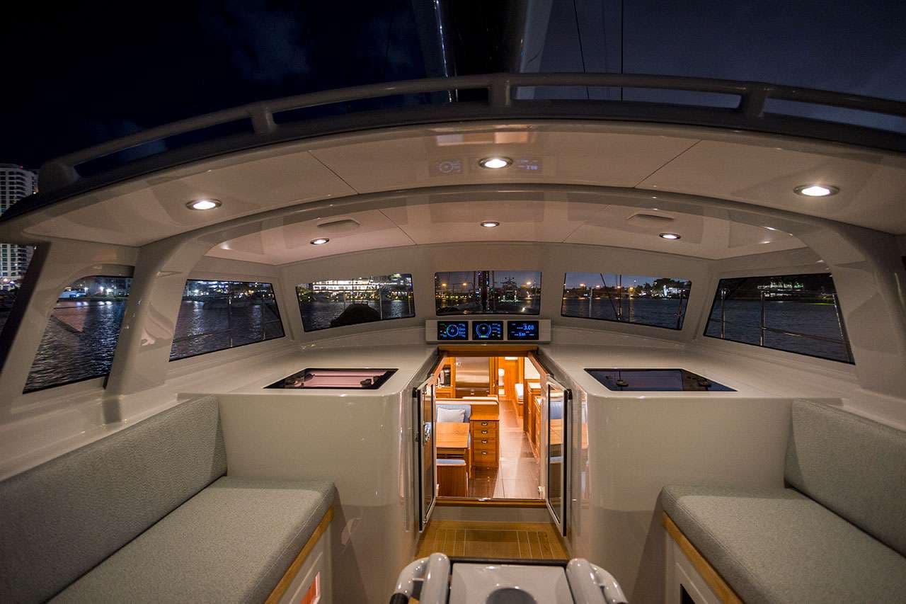 Spacious cockpit