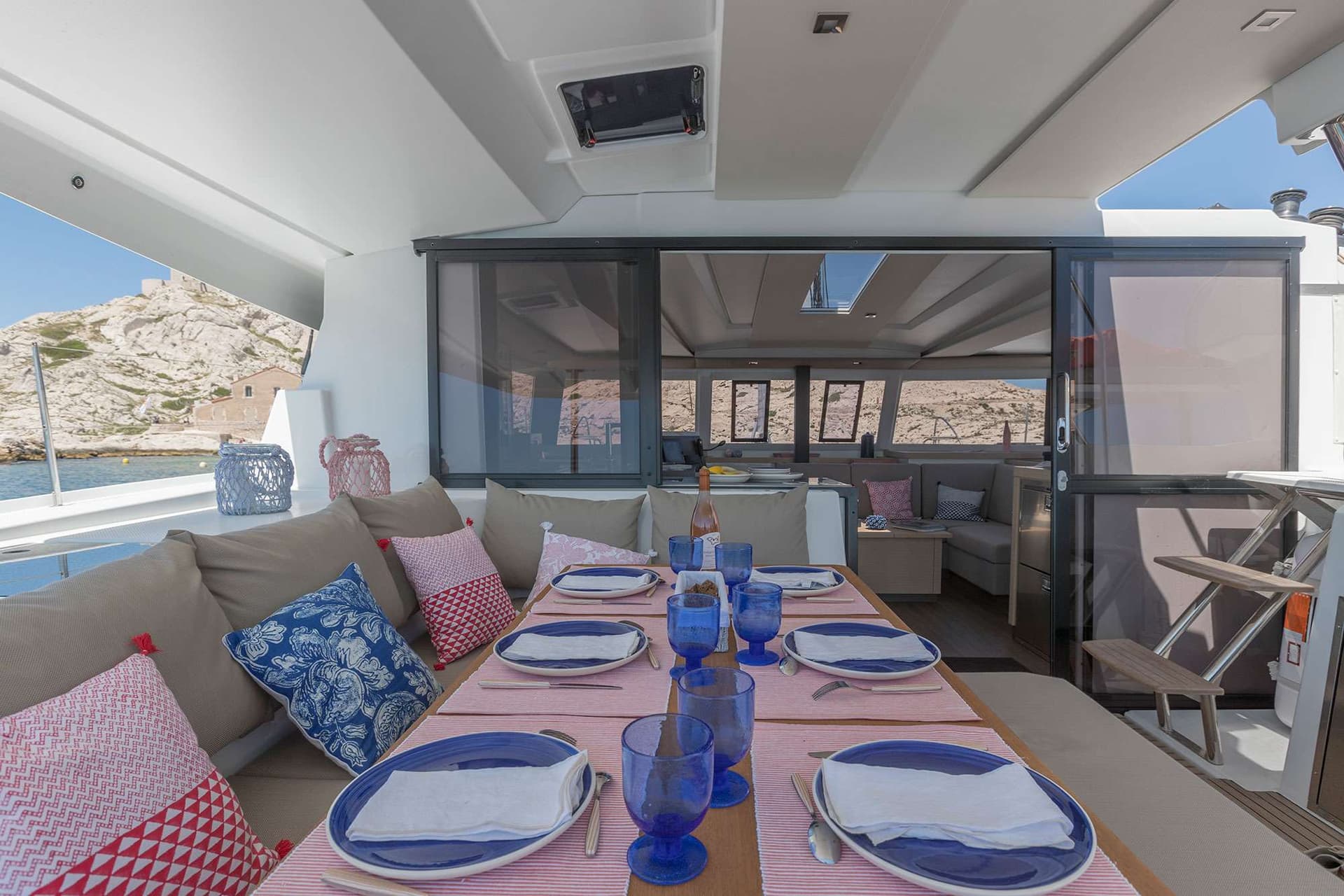 Al fresco dining