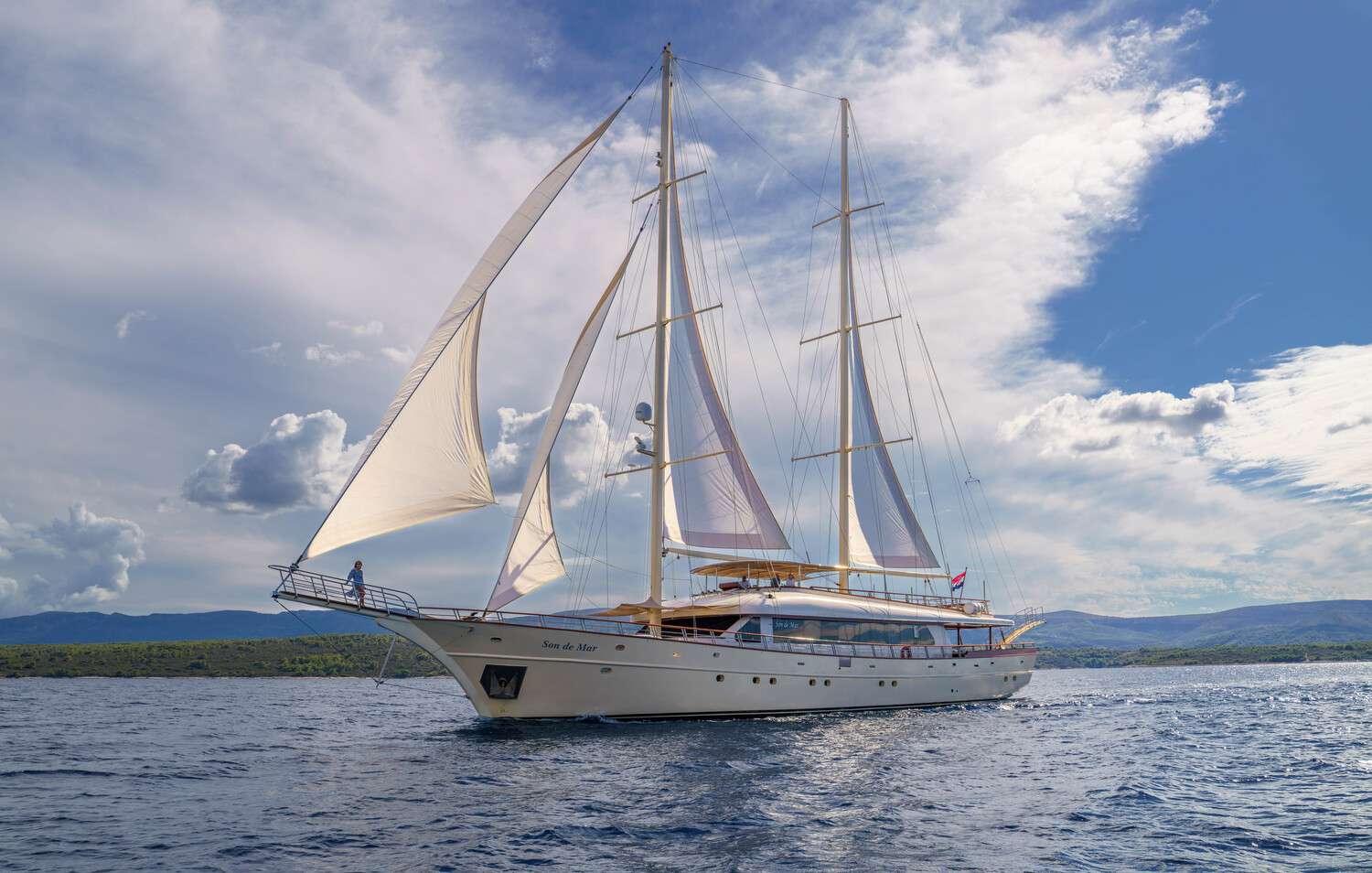 SON DE MAR – Custom