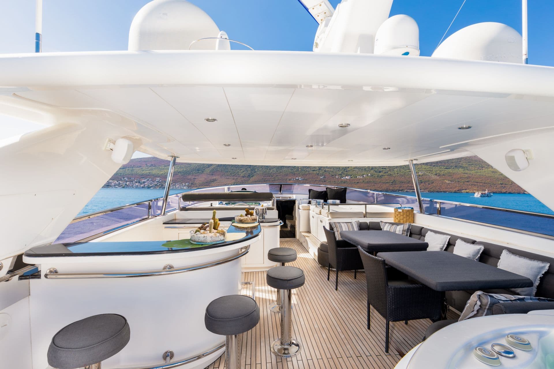 Sundeck