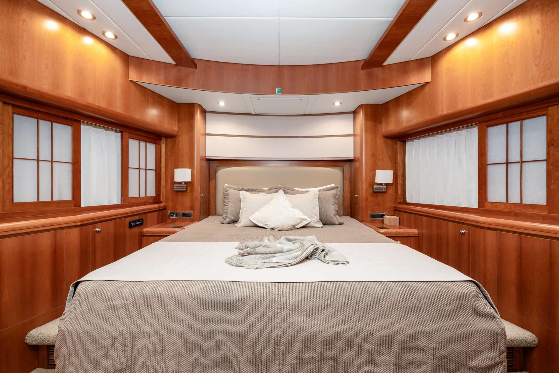 VIP Cabin