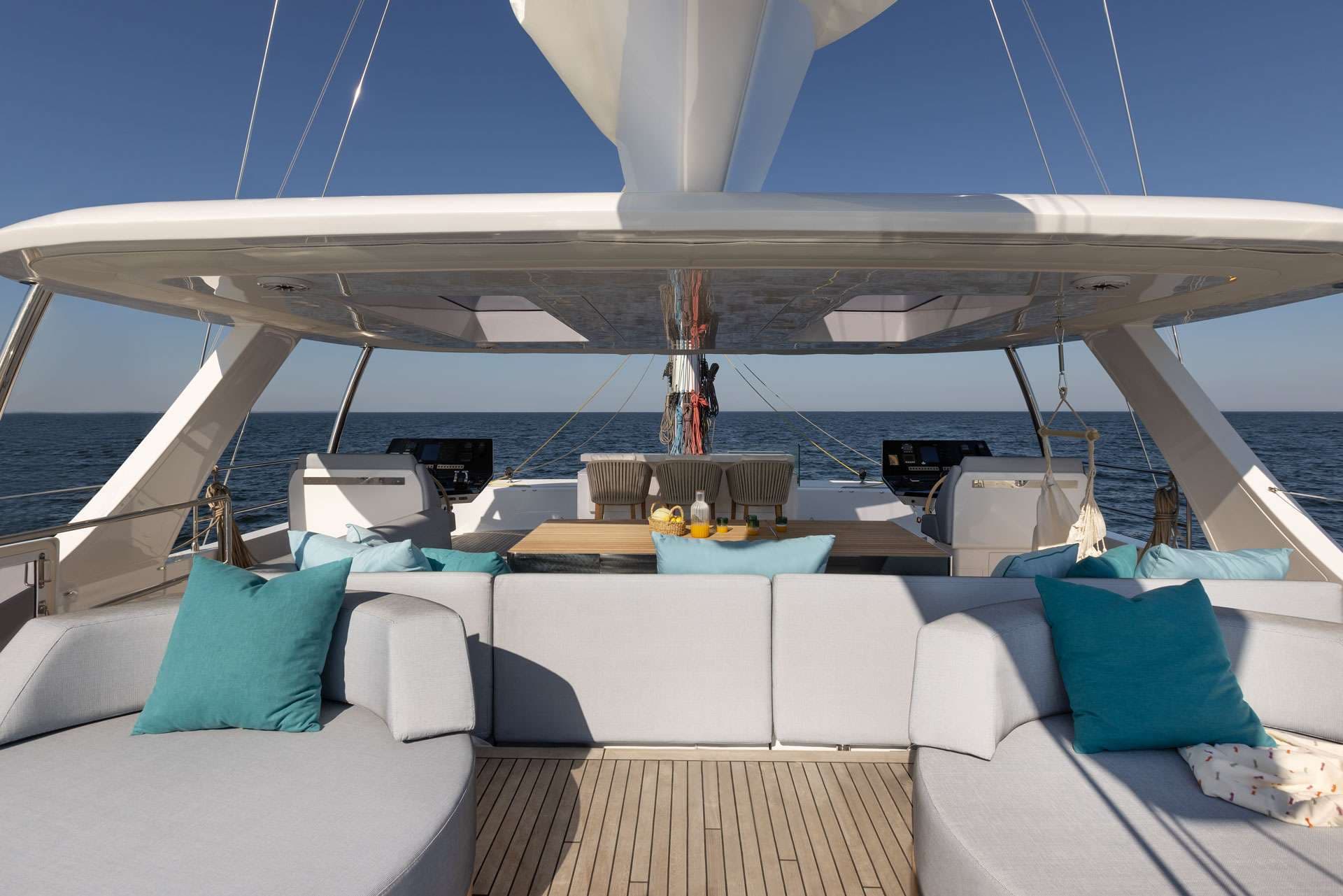Flybridge