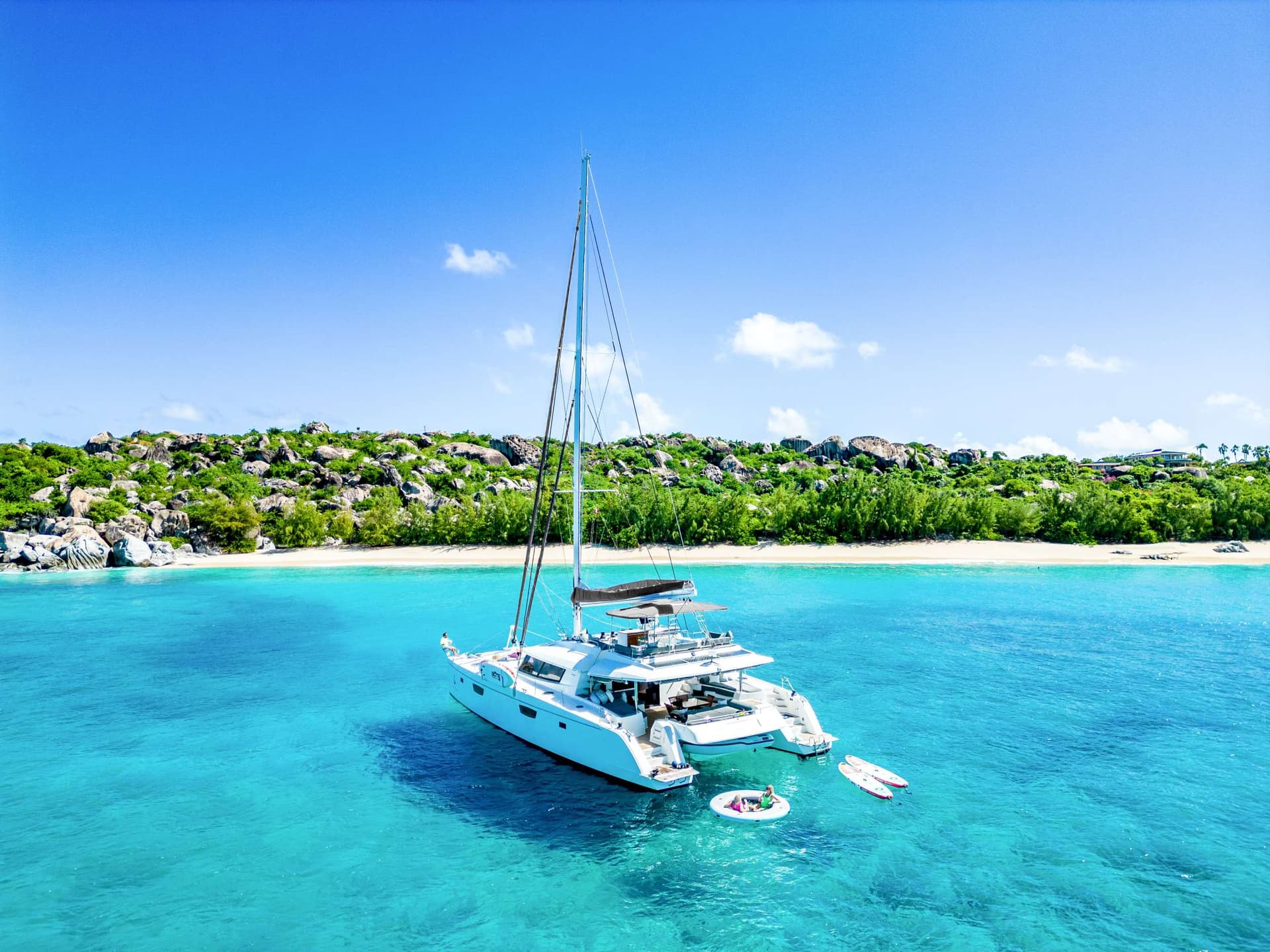 TRUE STORY – Fountaine Pajot