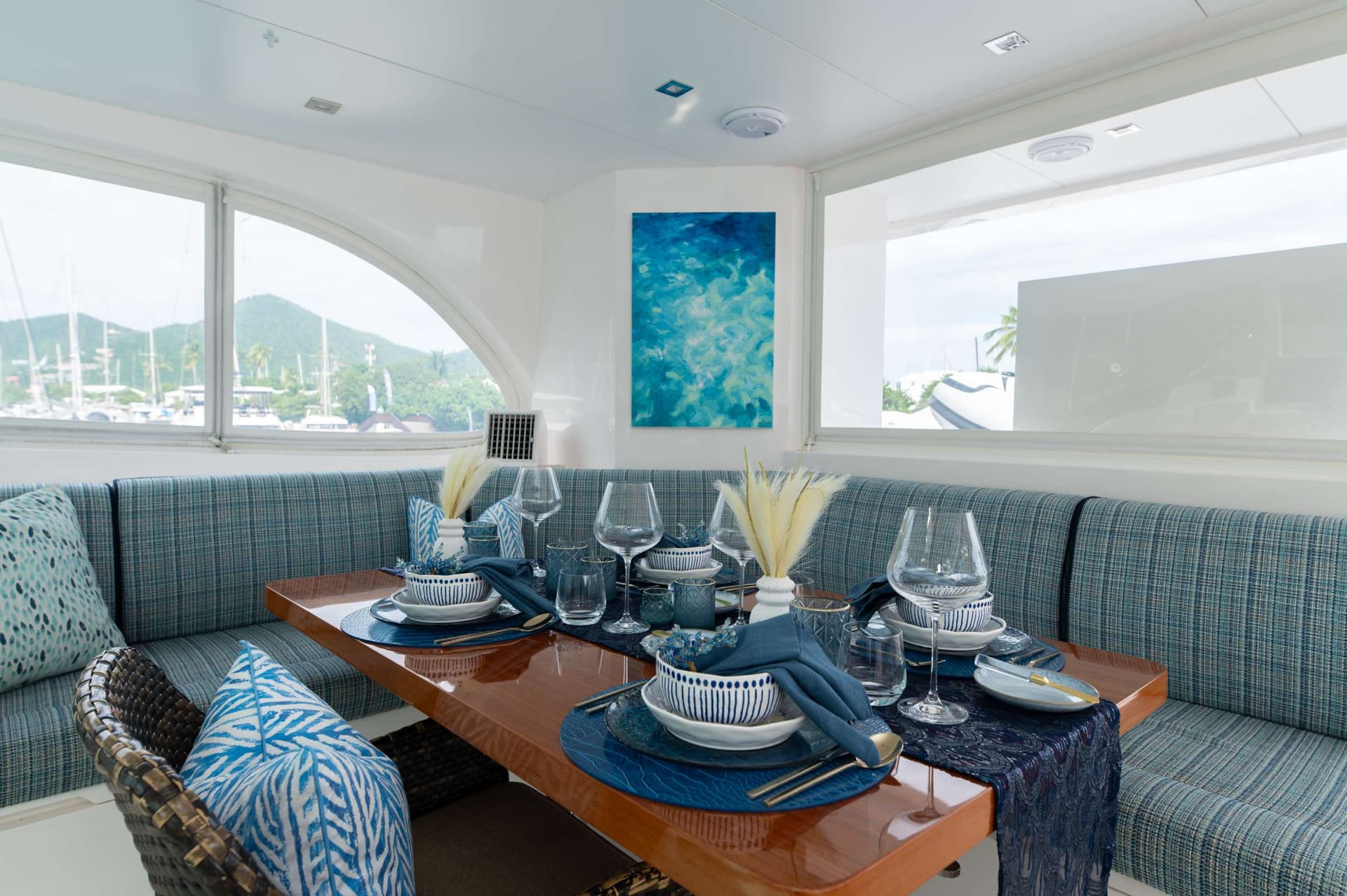 Flybridge Dining