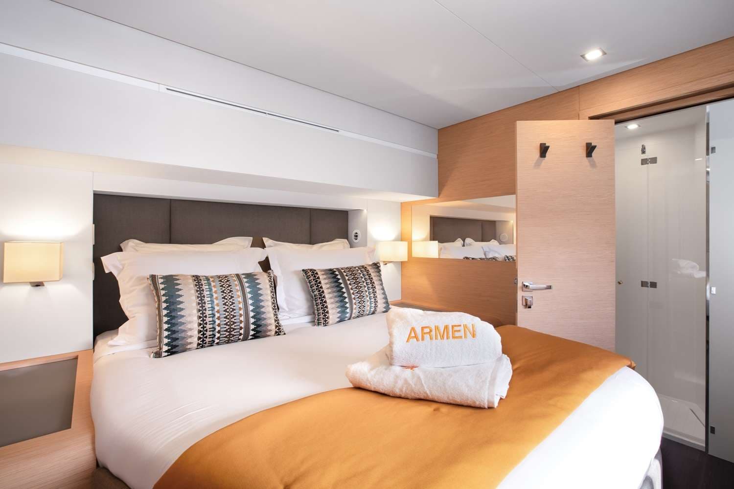 ARMEN STARBOARD GUESTS CABIN