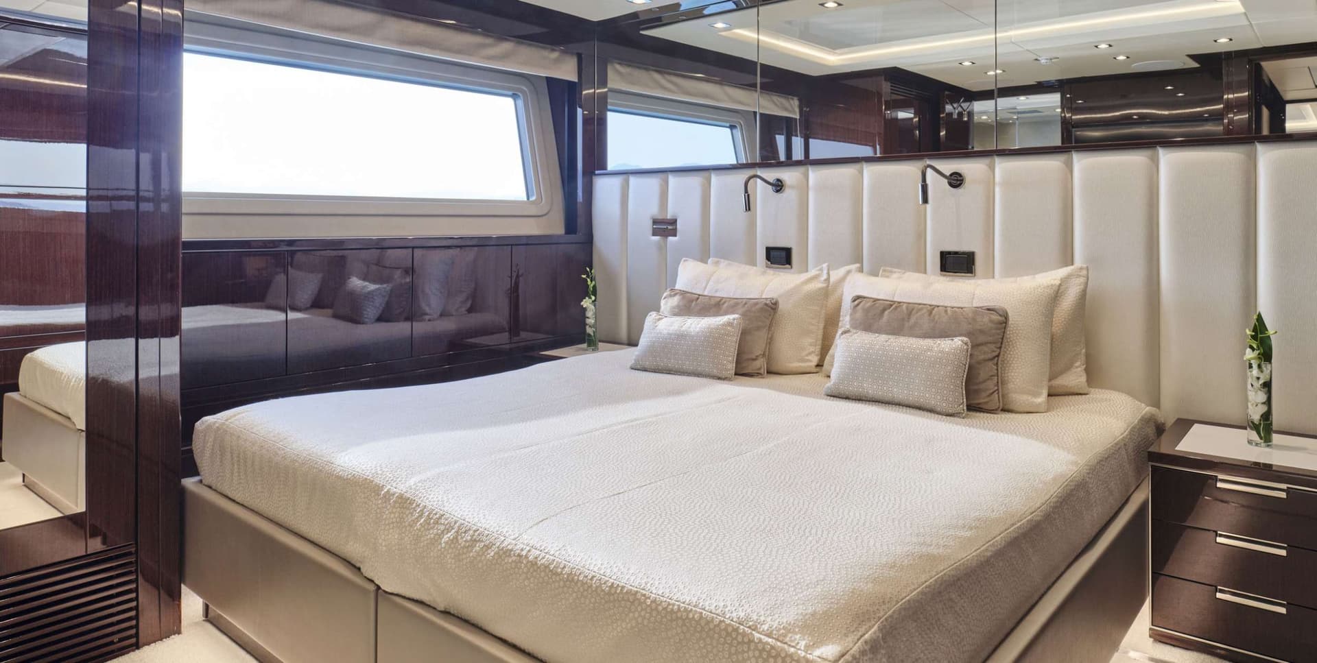 Twin Stateroom Convertible to Double Stateroom