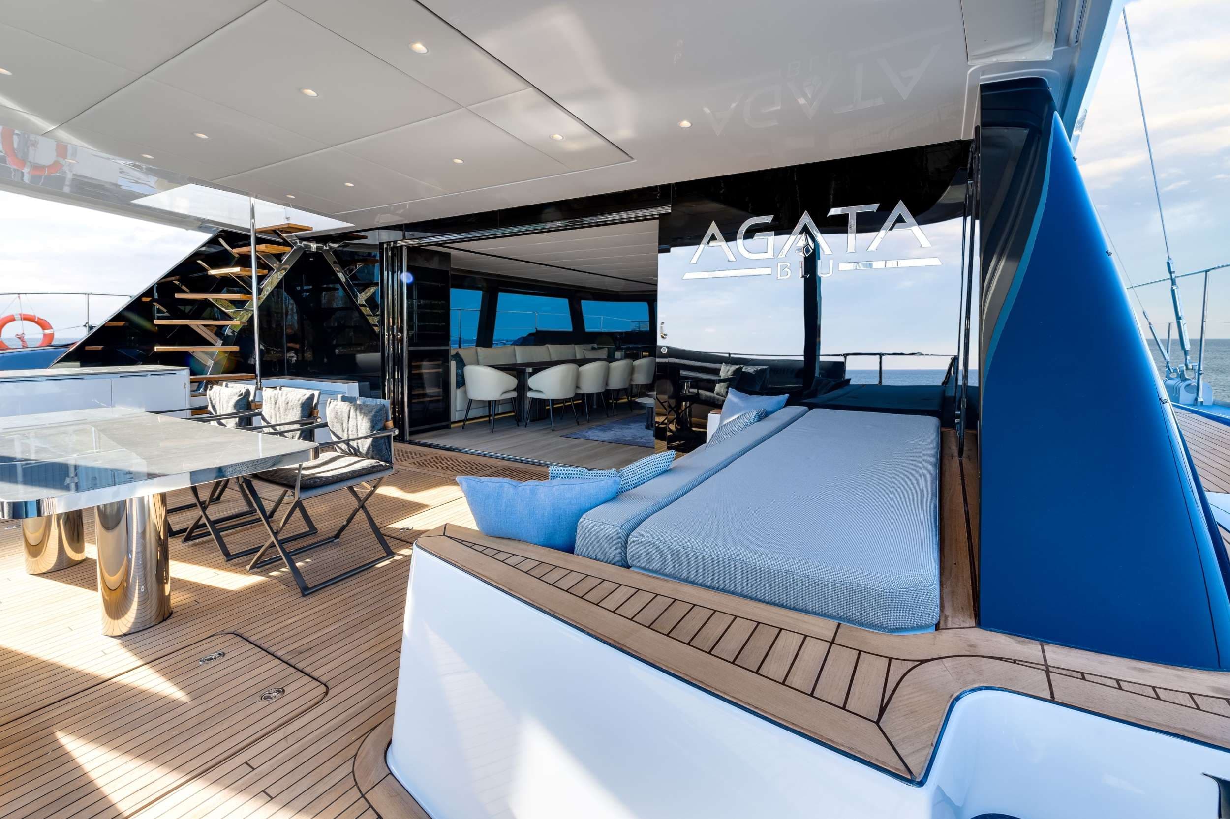 Aft deck