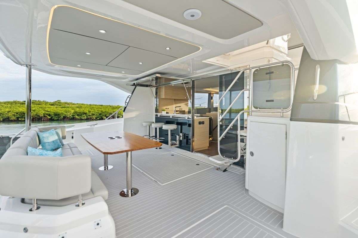 sister boat
