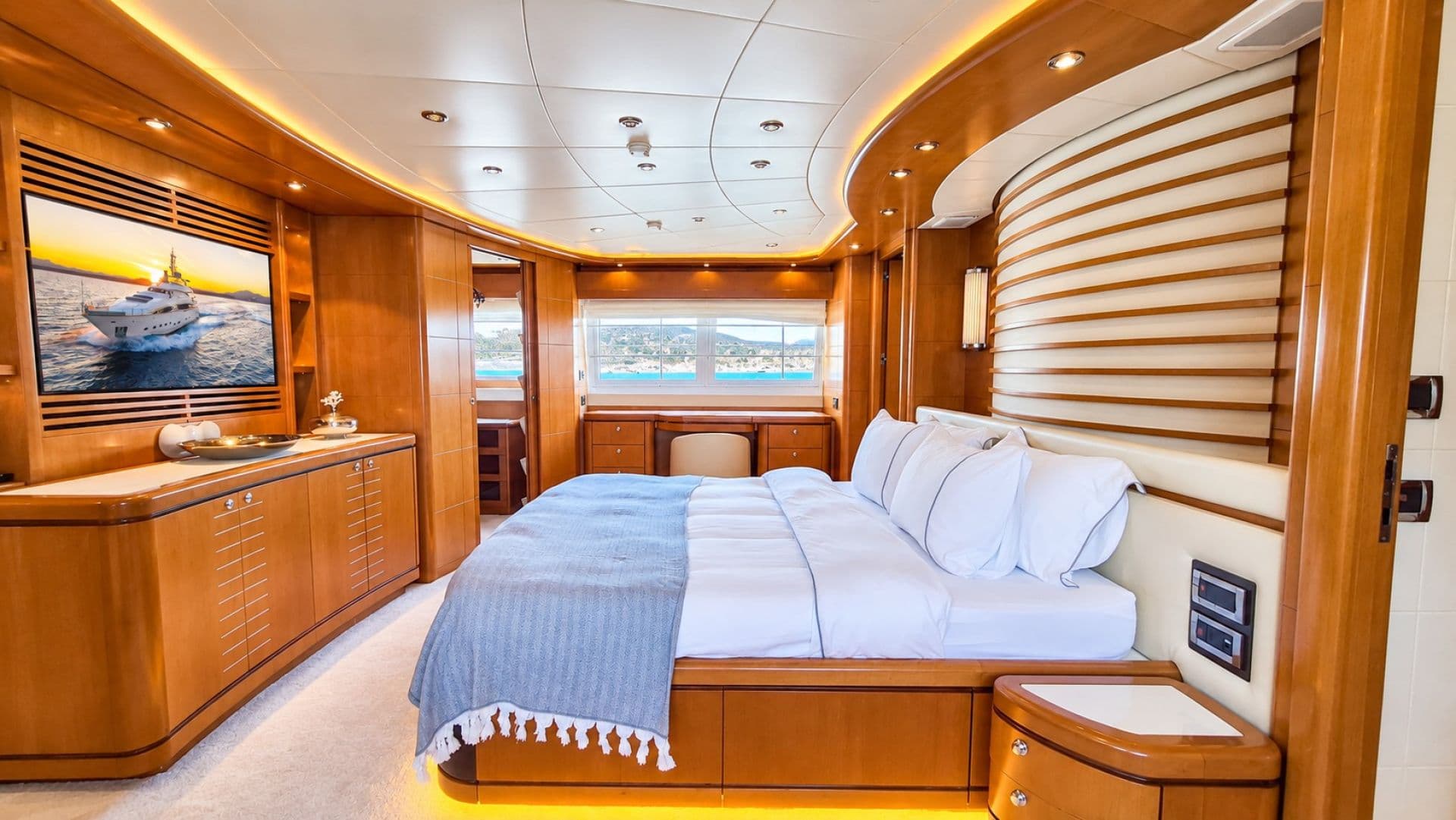 Master stateroom - main deck