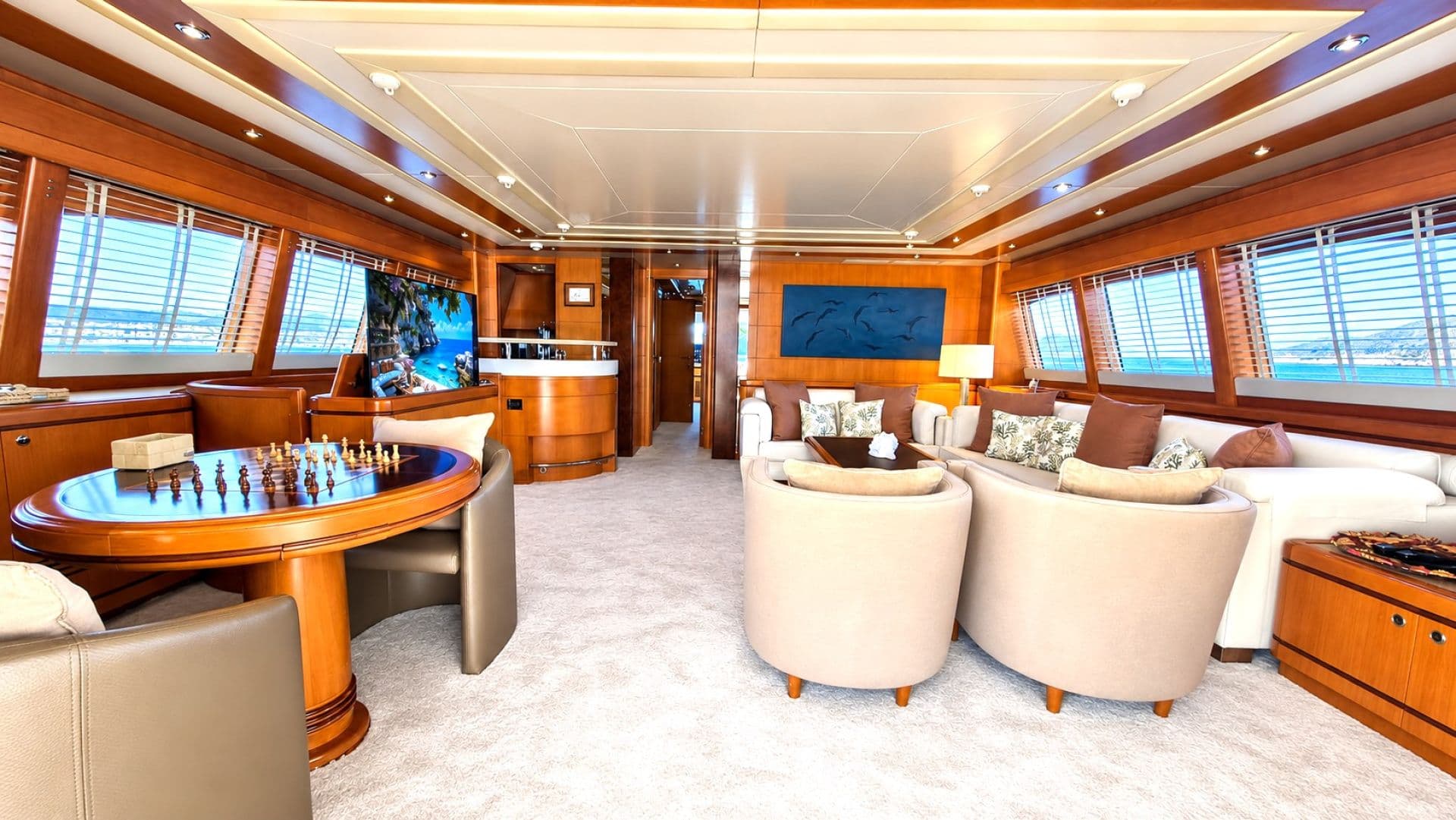 Upper deck saloon