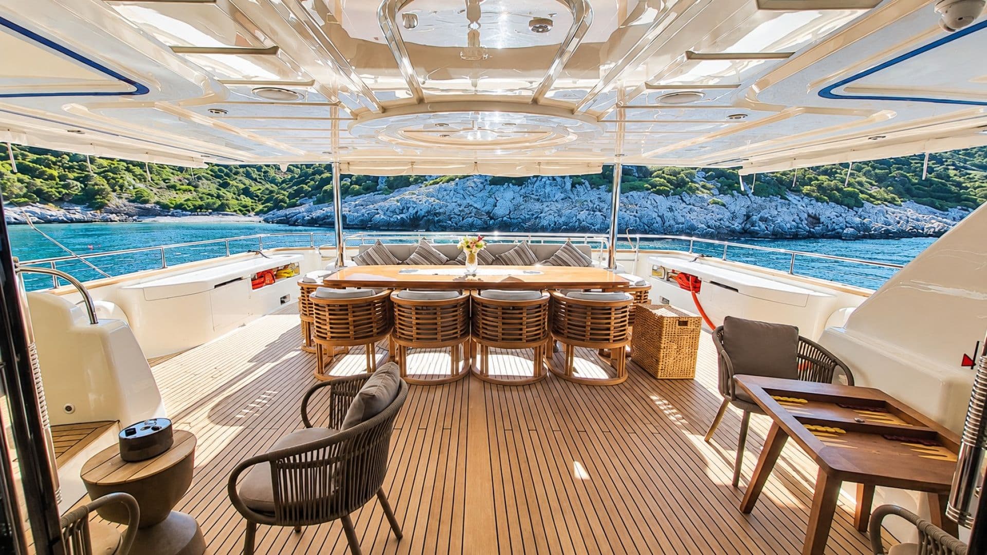 Aft deck
