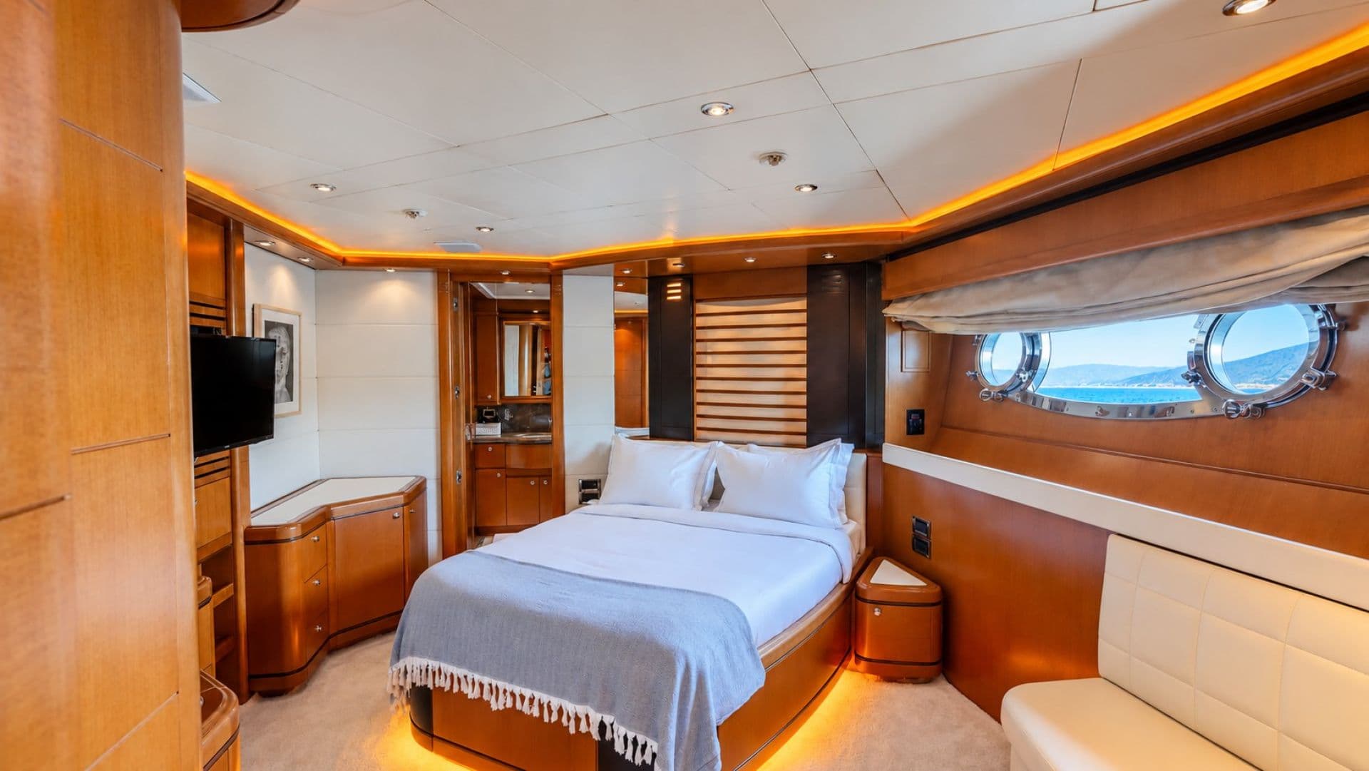 VIP stateroom